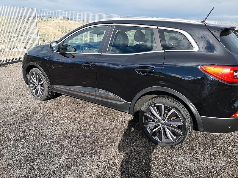Usata Renault Kadjar Bose Edition 131 CV (96 kW) 2015 Nero SUV