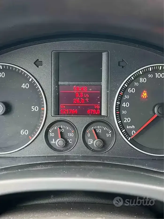 Usata VW Golf IV 105 CV (77 kW) 2006 Berlina