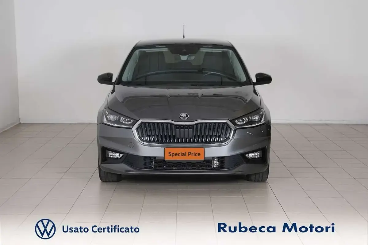 Usata Skoda Fabia Style 110 CV (80 kW) 2023 Grigio Utilitaria