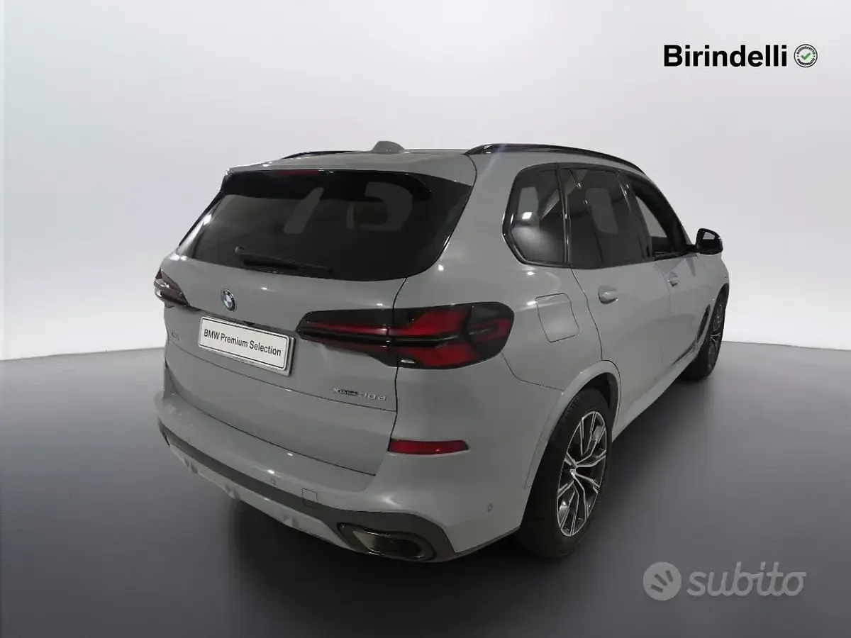 Usata BMW X5 M Sport 286 CV (210 kW) 2023 Grigio SUV