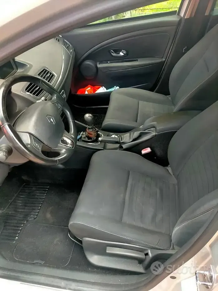Usata Renault Mégane GrandTour 110 CV (80 kW) 2016 Station wagon