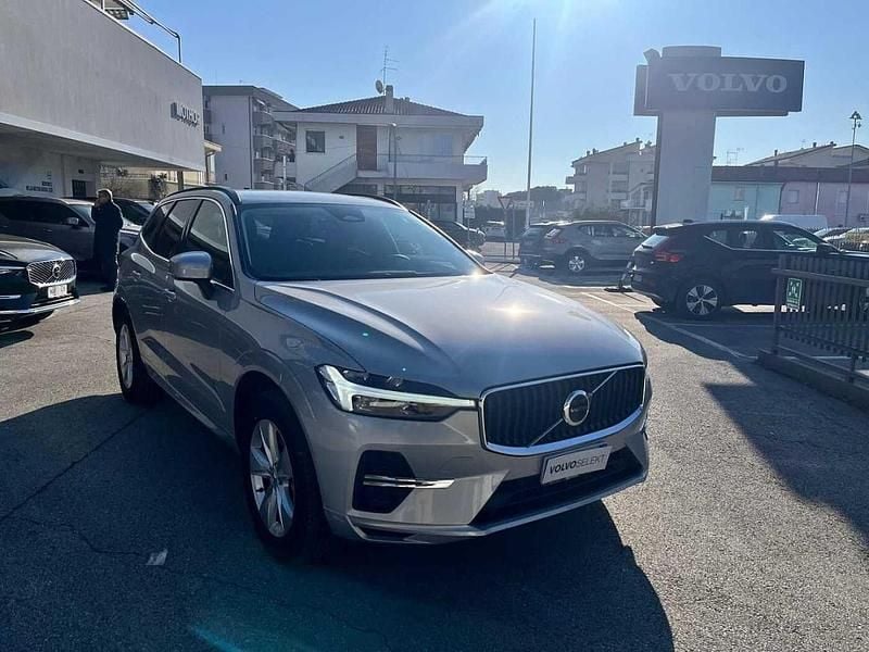 Usata Volvo XC60 197 CV (144 kW) 2023 Grigio SUV