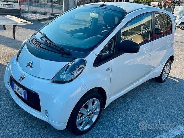 Bianco Usata 2014 Citroën C-zero Utilitaria | 3300 € (Ottimo prezzo) - Immagine 1/4