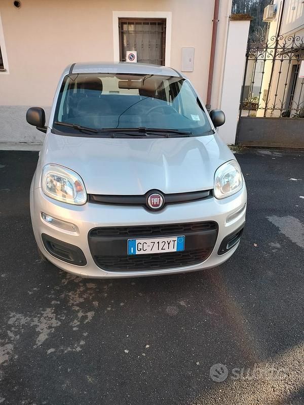 Usata Fiat Panda Easy 69 CV (50 kW) 2020 Grigio Utilitaria