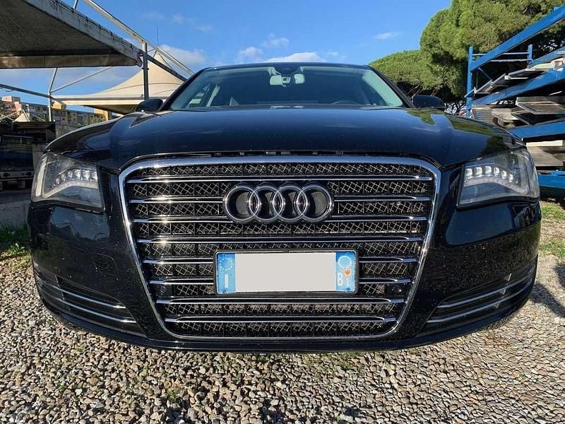 Nero Usata 2011 Audi A8 Ambiente Berlina | 13.000 € (Buon prezzo) - Immagine 1/4