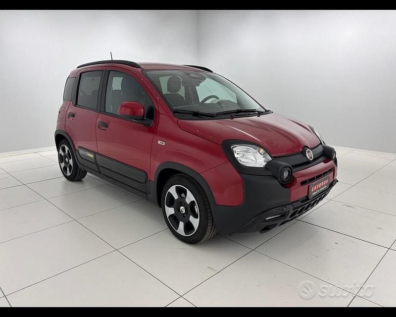 Rosso Usata 2025 Fiat Panda Cross Cross Due volumi | 15.500 € (Buon prezzo) - Immagine 1/4