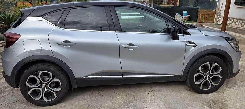 Usata Renault Captur Techno 101 CV (74 kW) 2023 SUV