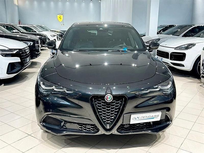 Usata Alfa Romeo Stelvio Veloce 211 CV (155 kW) 2023 Nero SUV