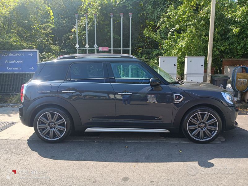 Usata 2019 Mini Countryman SUV | 18.400 € - Immagine 1/4