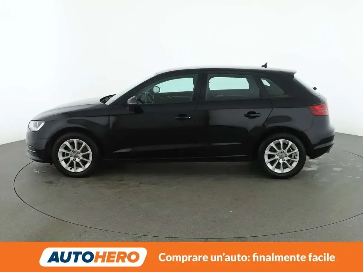 Usata Audi A3 Attraction 110 CV (80 kW) 2015 Nero Berlina
