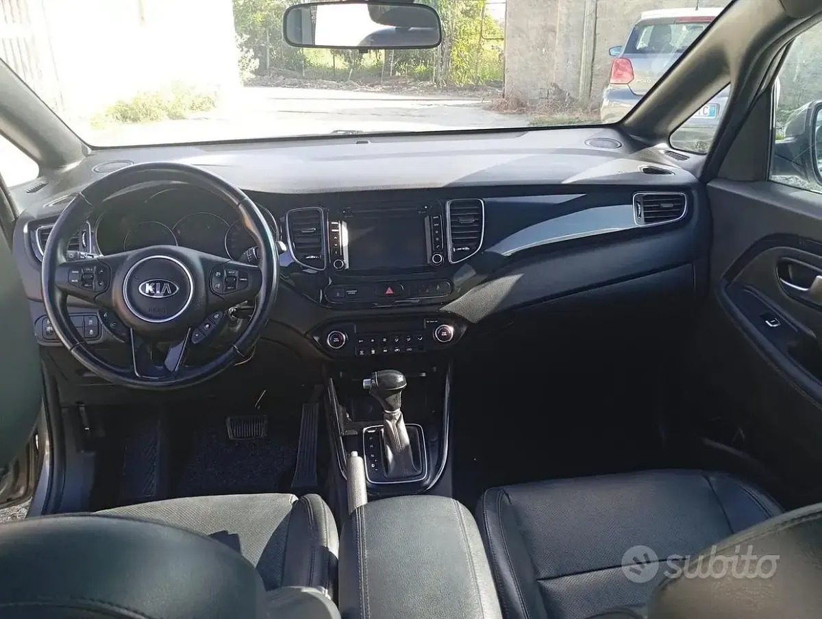 Usata Kia Carens 141 CV (103 kW) 2015 Grigio Monovolume