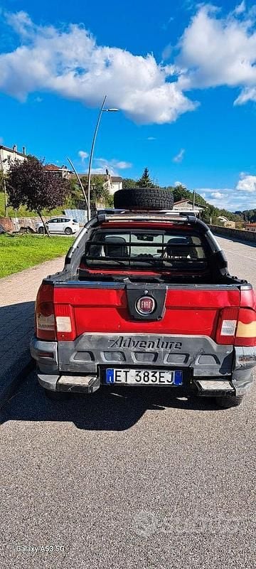 Usata Fiat Strada 95 CV (69 kW) 2013 Rosso Pick-up