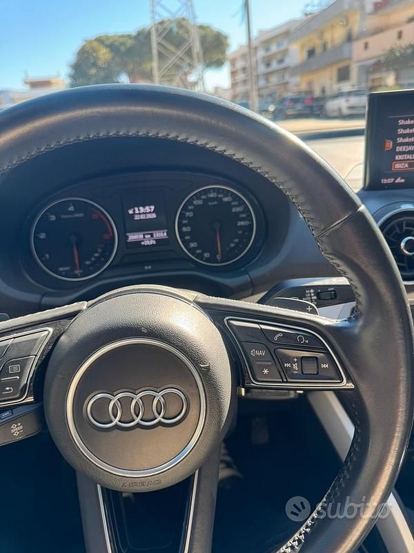Usata Audi Q2 116 CV (85 kW) 2018 Nero SUV