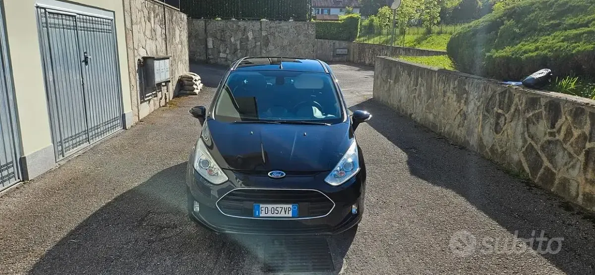 Usata Ford B-MAX Titanium 95 CV (69 kW) 2016 Nero Monovolume