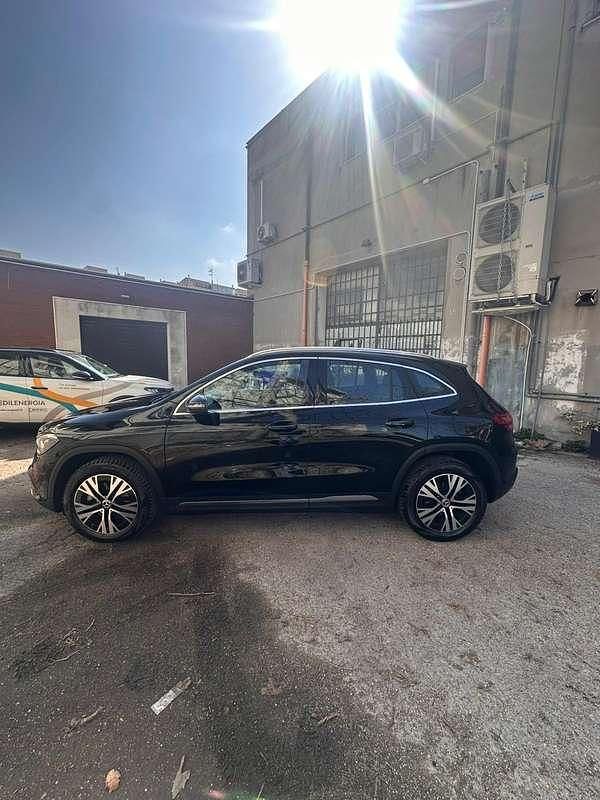 Occasion Mercedes GLA180 Advanced Plus 116 ch (85 kW) 2024 Noir SUV