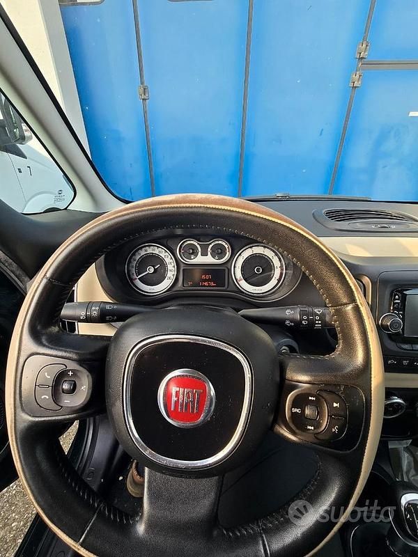 Verde Usata 2013 Fiat 500L Lounge Monovolume | 7200 € (Buon prezzo) - Immagine 1/4