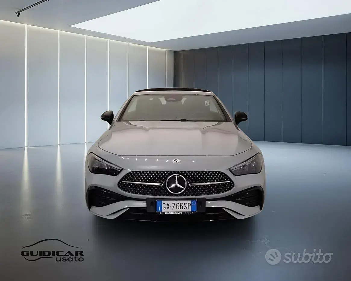 Usata Mercedes CLE220 AMG 197 CV (144 kW) 2024 Grigio Cabrio