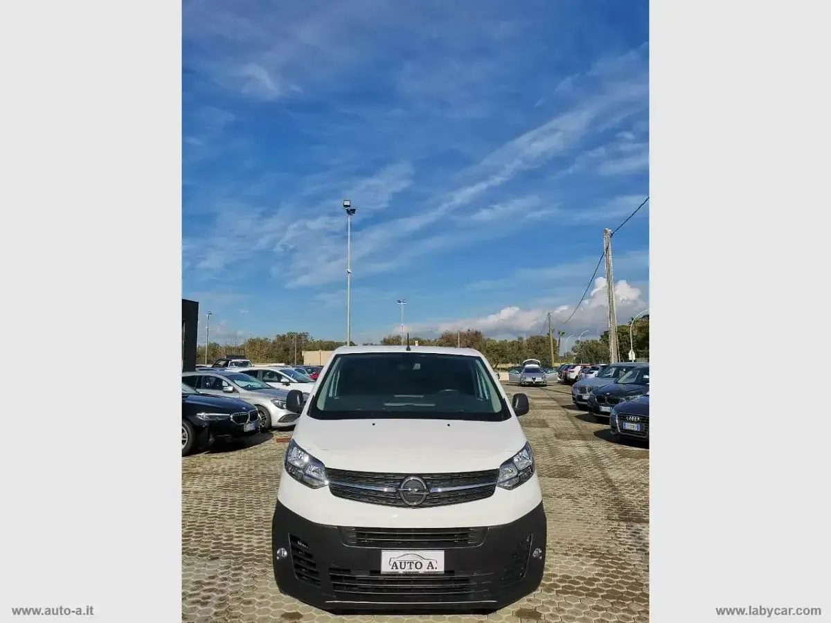 Usata Opel Vivaro Enjoy 120 CV (88 kW) 2021 Bianco Monovolume