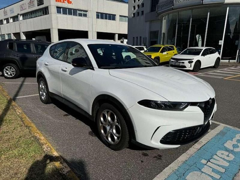 Usata Alfa Romeo Tonale Sprint 131 CV (96 kW) 2023 Bianco SUV