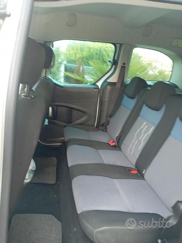 Usata Peugeot Partner Tepee 2014 Bianco Monovolume