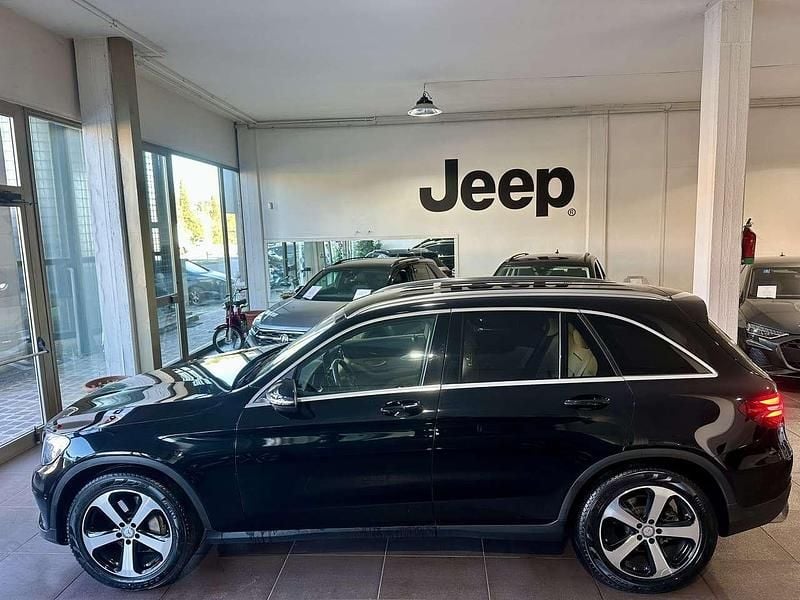 Usata Mercedes GLC220 Premium 170 CV (125 kW) 2016 Nero SUV