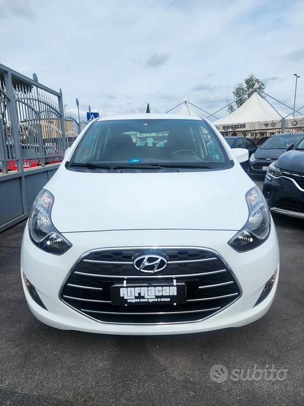 Usata Hyundai ix20 90 CV (66 kW) 2019 Bianco Utilitaria