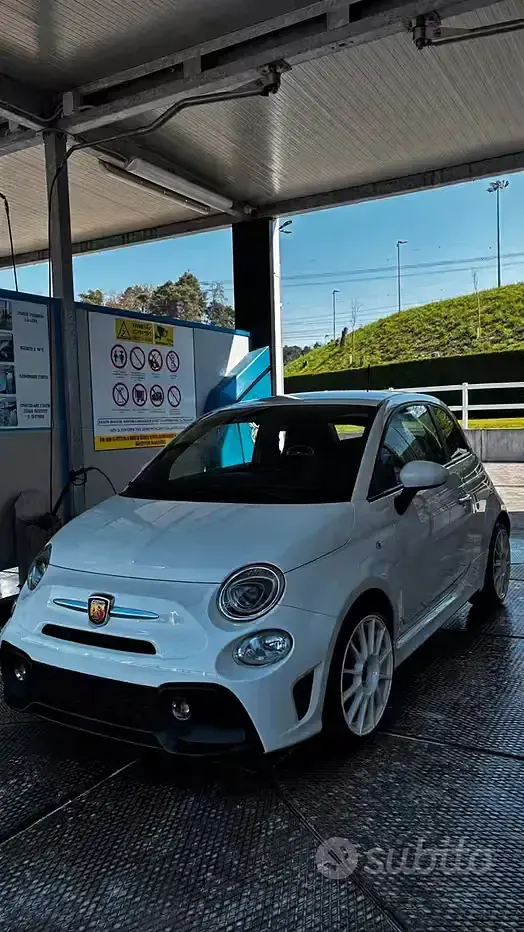 Usata Abarth 595 145 CV (106 kW) 2021 Bianco Utilitaria