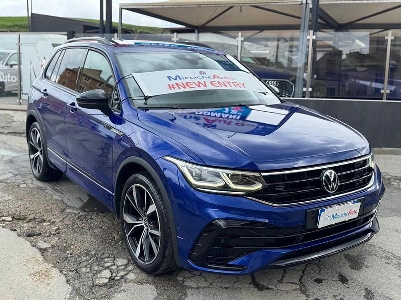 Usata VW Tiguan R-line 240 CV (176 kW) 2020 Grigio SUV
