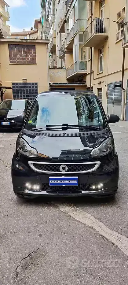Usata Smart ForTwo Cabrio Brabus 102 CV (75 kW) 2015 Nero Cabrio