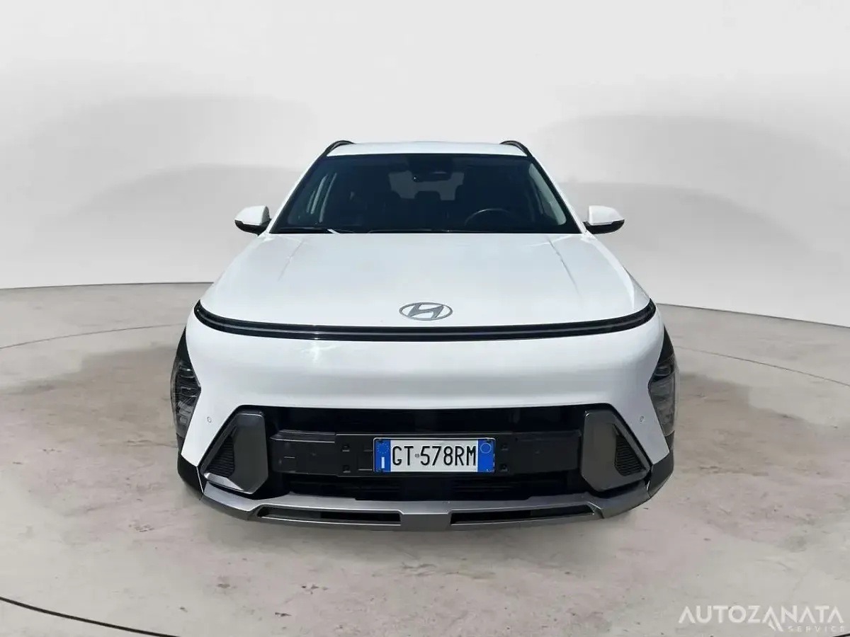 Usata Hyundai Kona 120 CV (88 kW) 2024 Bianco SUV