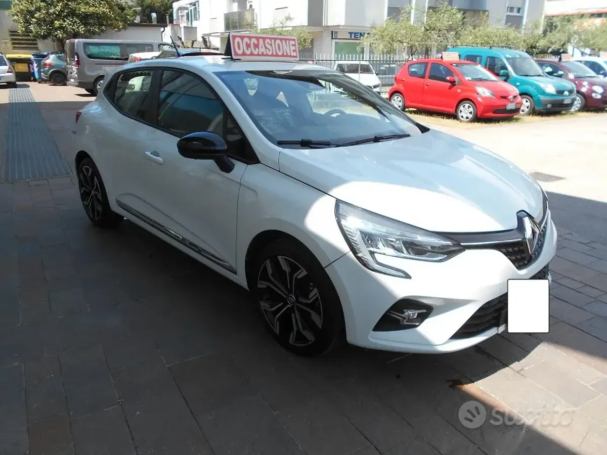 Usata Renault Clio 100 CV (73 kW) 2020 Bianco Utilitaria