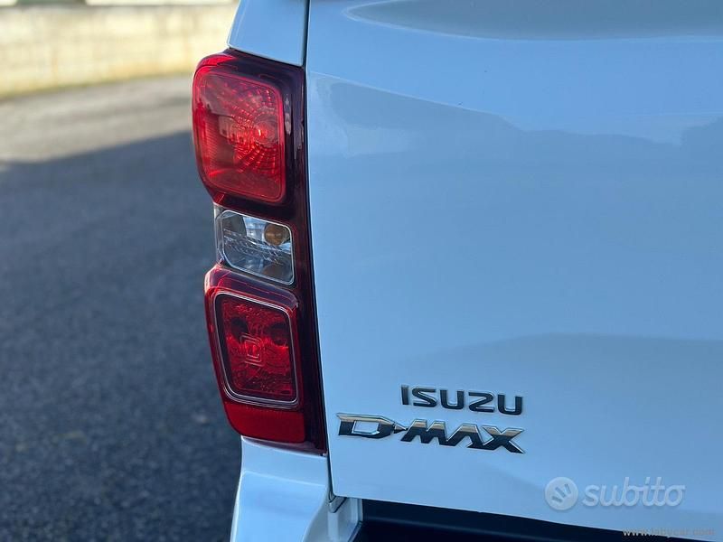 Nuova Isuzu D-Max 164 CV (120 kW) 2025 Bianco Pick-up