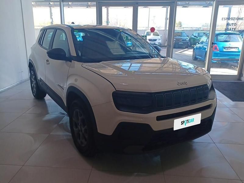 Usata Jeep Avenger Longitude 101 CV (74 kW) 2024 Bianco SUV