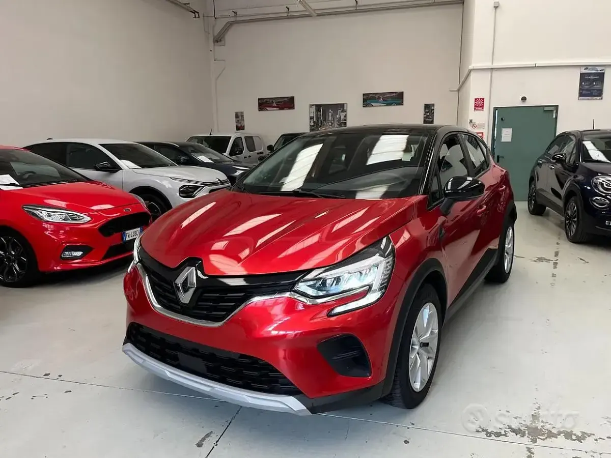 Usata Renault Captur Equilibre 91 CV (66 kW) 2022 Rosso SUV