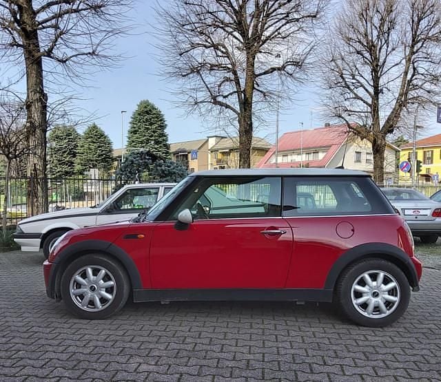 Usata Mini ONE 2006 Rosso Utilitaria