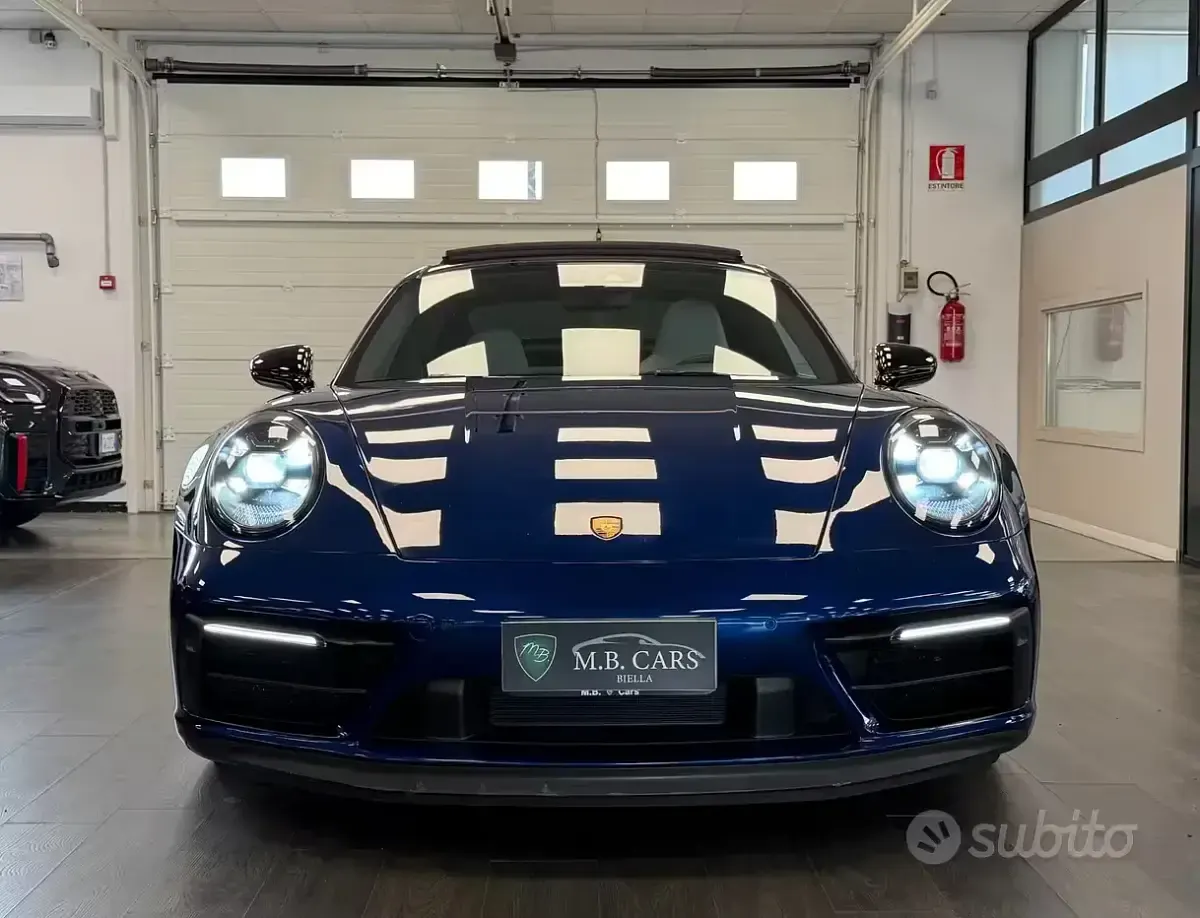 Usata Porsche 911 Carrera 4S 450 CV (330 kW) 2021 Blu/azzurro Coupé