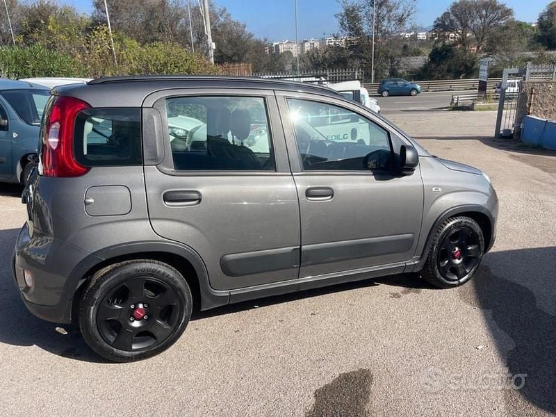 Usata Fiat Panda 69 CV (50 kW) 2021 Grigio Utilitaria