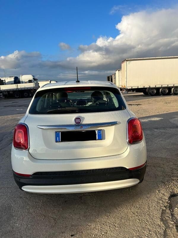 Usata Fiat 500X Business 95 CV (69 kW) 2016 Bianco SUV