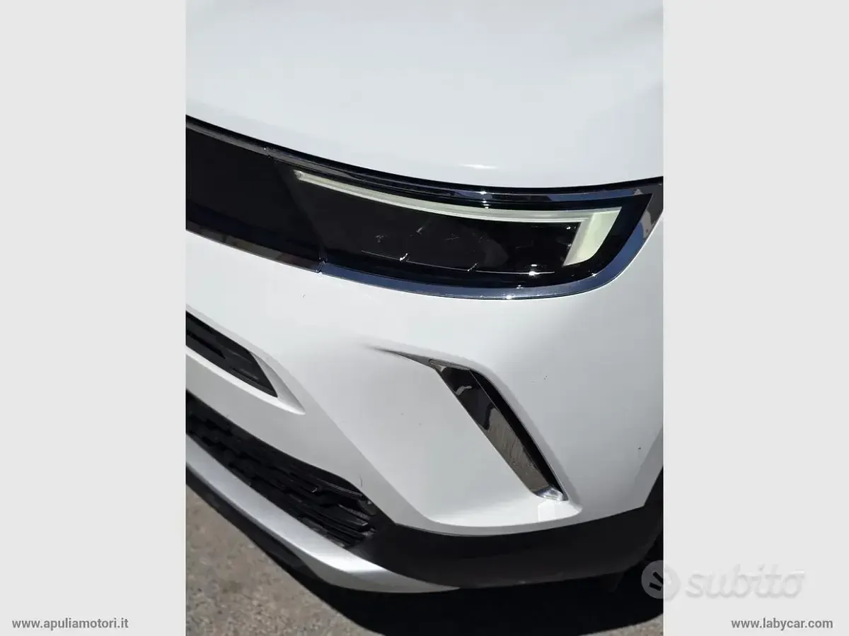 Usata Opel Mokka Elegance 131 CV (96 kW) 2023 Bianco SUV