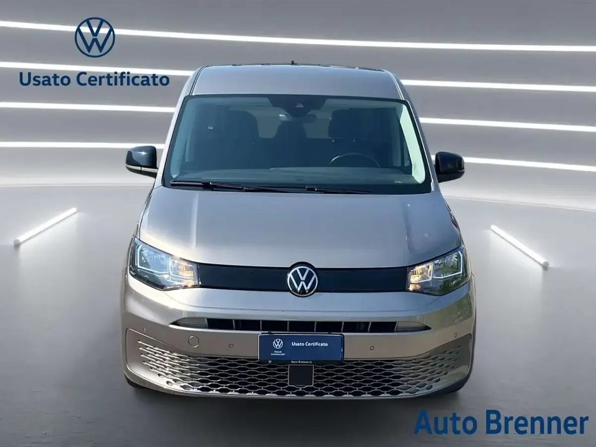 Usata VW Caddy 122 CV (89 kW) 2022 Beige mojave Monovolume