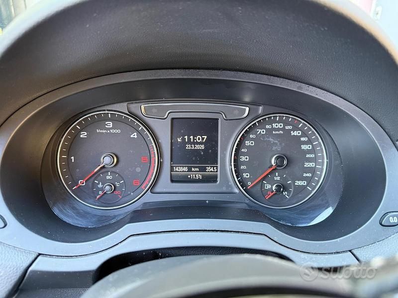 Usata Audi Q3 S-Line 150 CV (110 kW) 2018 Blu SUV