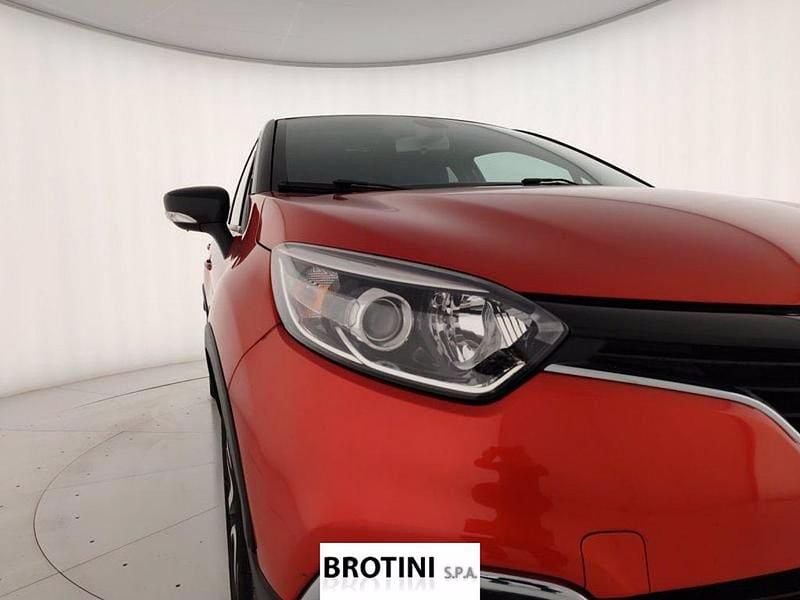 Occasion Renault Captur Zen 90 ch (66 kW) 2016 Rouge SUV