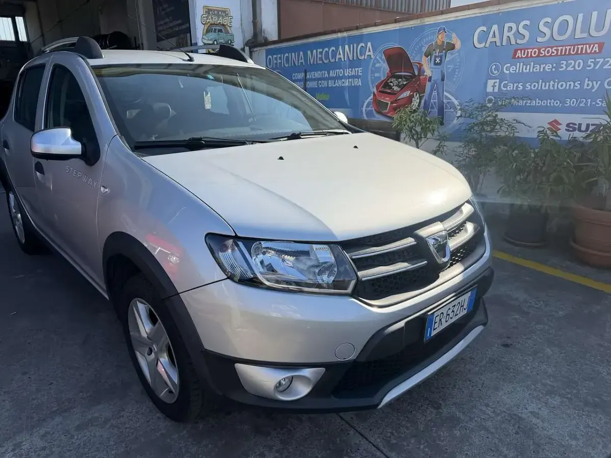 Usata Dacia Sandero Prestige 90 CV (66 kW) 2013 Other Berlina