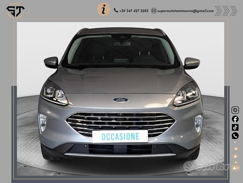 Usata Ford Kuga Titanium X 120 CV (88 kW) 2024 Grigio SUV