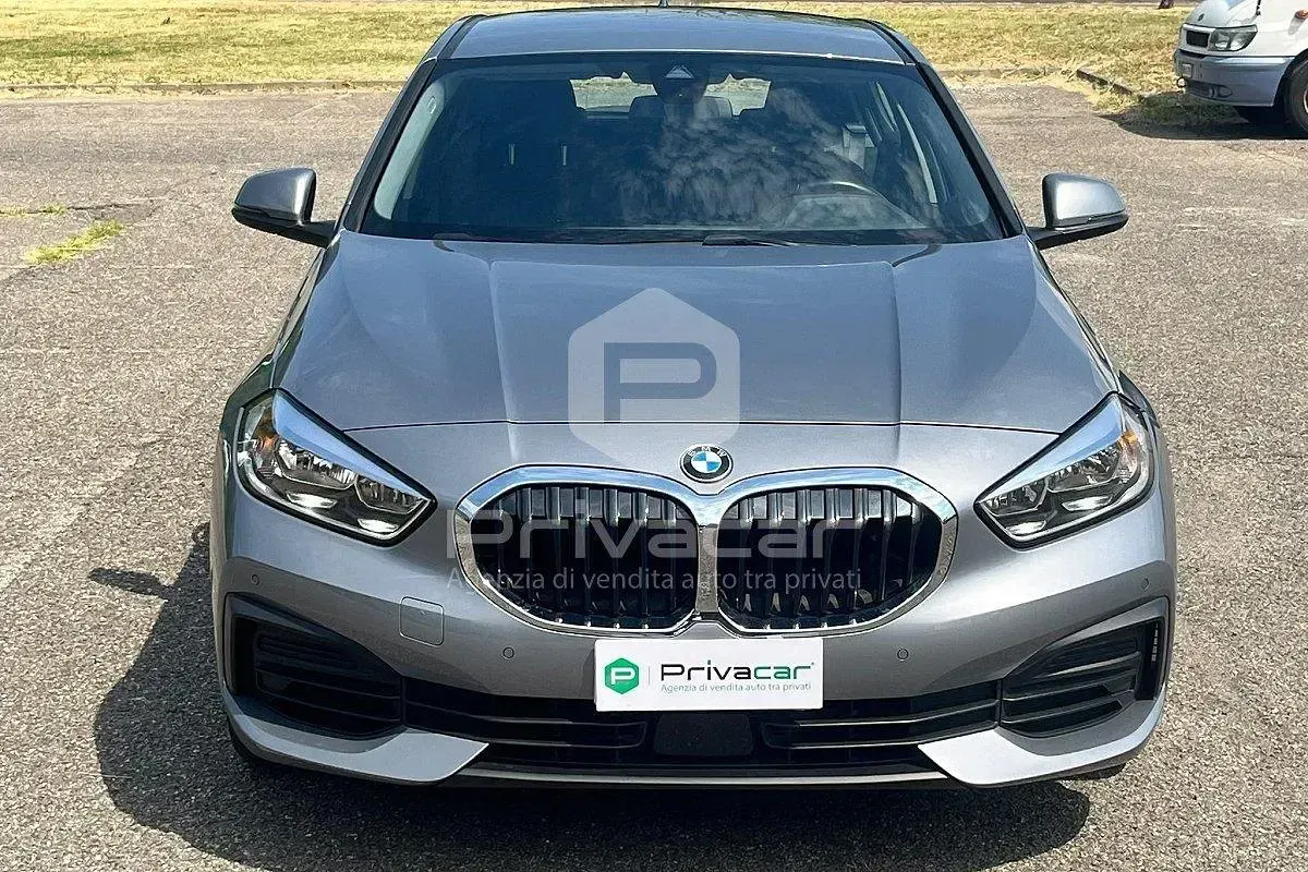 Usata BMW 116 Advantage 116 CV (85 kW) 2023 Grigio Utilitaria