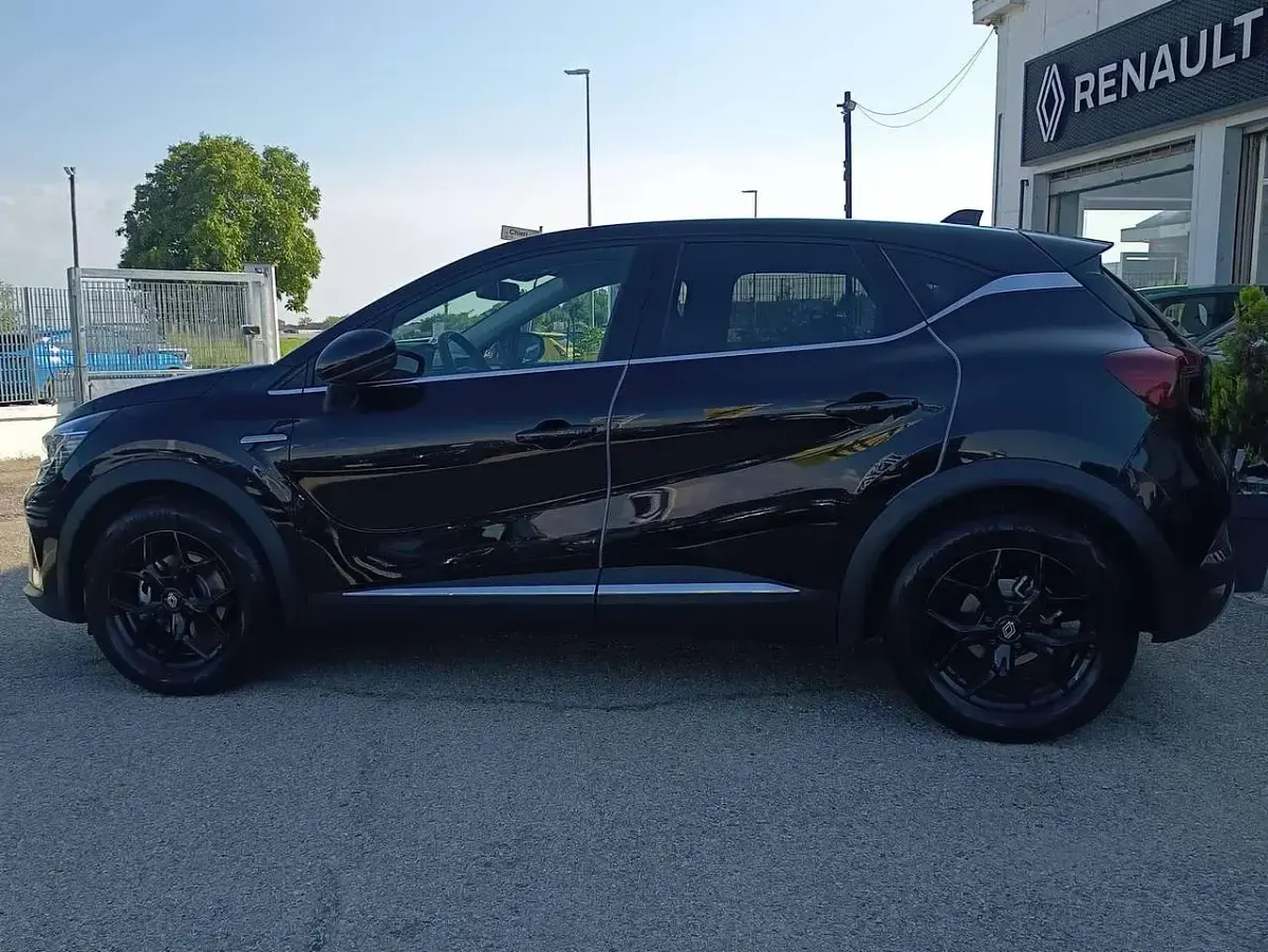 Usata Renault Captur Techno 94 CV (69 kW) 2024 Nero etoile SUV