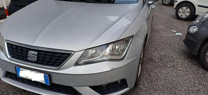 Usata Seat Leon ST Business 116 CV (85 kW) 2018 Argento Station wagon