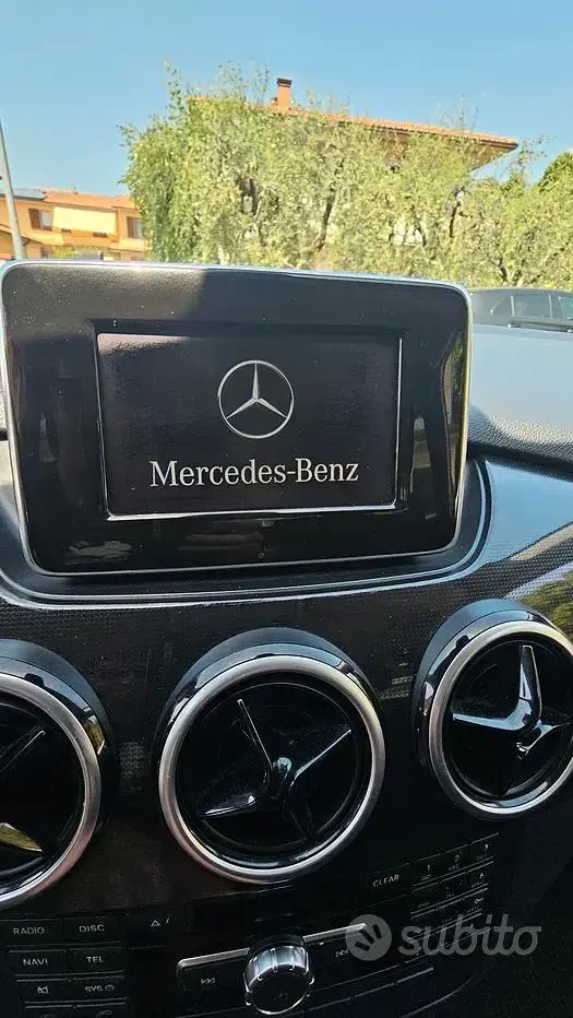 Usata Mercedes B180 2012 Bianco Utilitaria