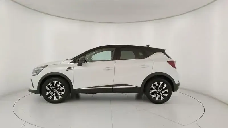 Usata Renault Captur Techno 143 CV (105 kW) 2023 Bianco SUV