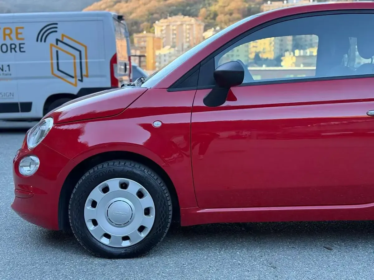 Usata Fiat 500 69 CV (50 kW) 2024 Rosso Utilitaria